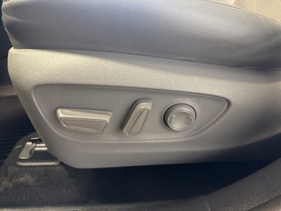 2021 Toyota Highlander Limited w/ Birds Eye View