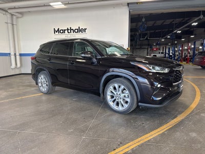 2021 Toyota Highlander Limited w/ Birds Eye View