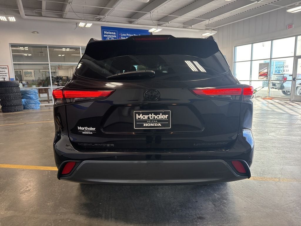 2021 Toyota Highlander Limited w/ Birds Eye View