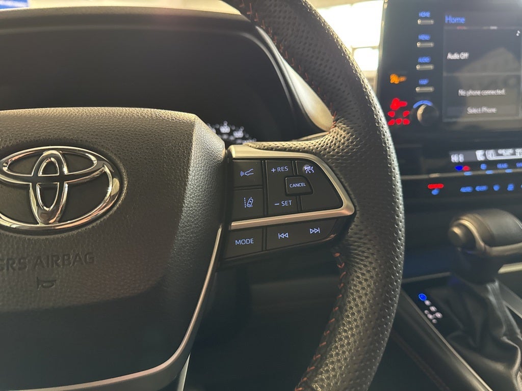 2024 Toyota Sienna XSE AWD 7 Passenger w/ Nav