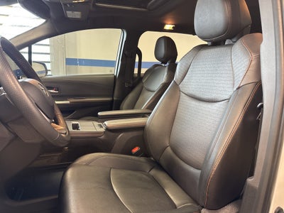 2024 Toyota Sienna XSE AWD 7 Passenger w/ Nav