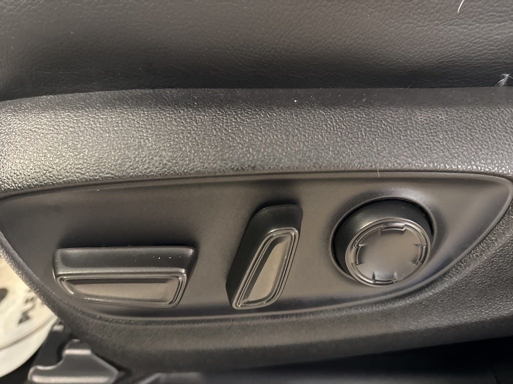 2024 Toyota Sienna XSE AWD 7 Passenger w/ Nav