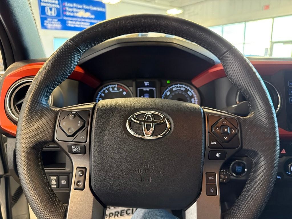 2018 Toyota Tacoma TRD Off-Road w/ Nav V6