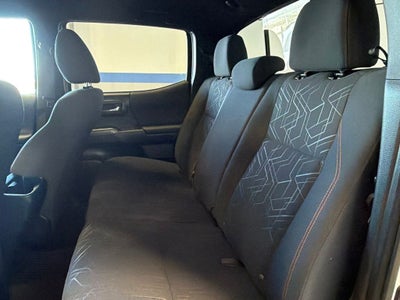 2018 Toyota Tacoma TRD Off-Road w/ Nav V6
