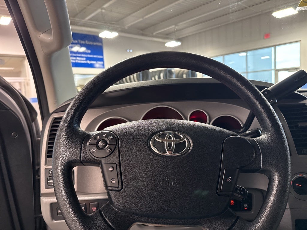 2012 Toyota Tundra Grade 4.6L V8 w/ Convenience Pkg