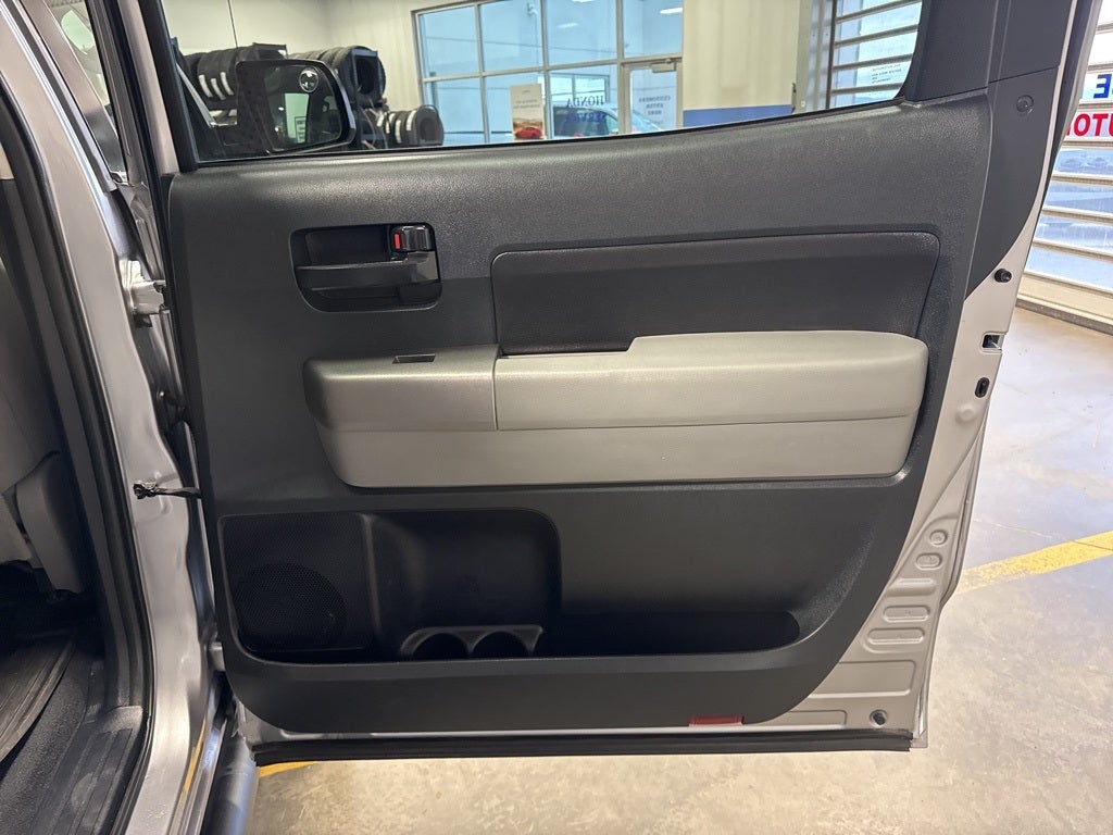 2012 Toyota Tundra Grade 4.6L V8 w/ Convenience Pkg