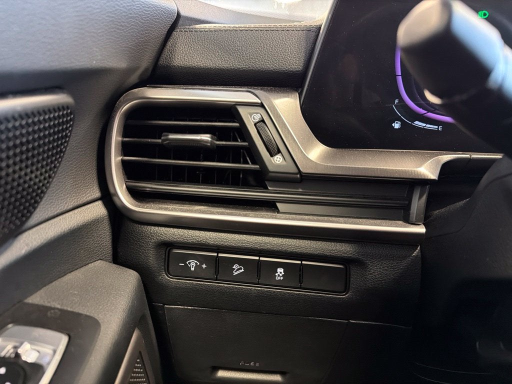 2024 Kia Telluride S w/ NAV & Moonroof Pkg