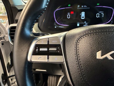 2024 Kia Telluride S w/ NAV & Moonroof Pkg