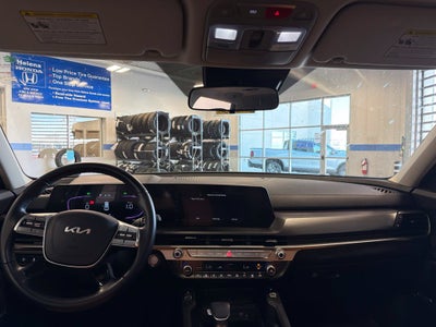 2024 Kia Telluride S w/ NAV & Moonroof Pkg