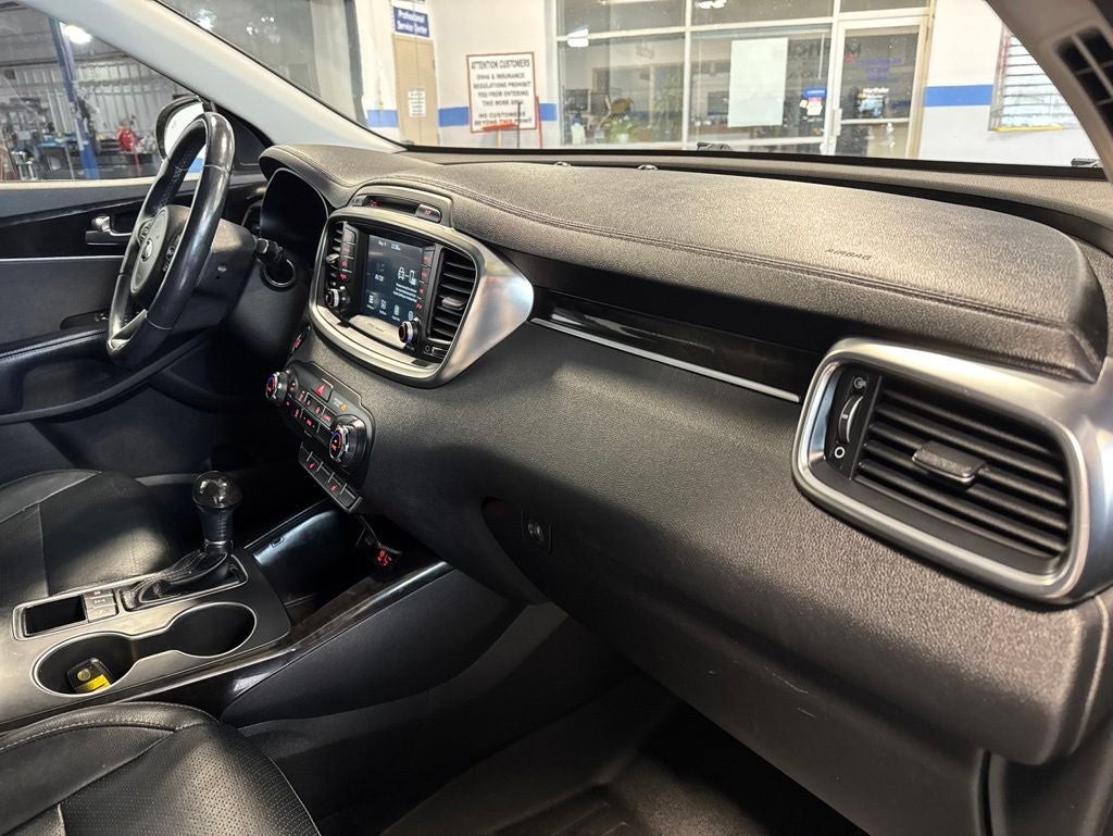 2017 Kia Sorento EX V6 Premium Pkg