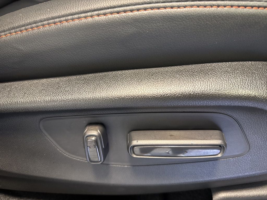 2026 Honda CR-V Hybrid Sport Touring w/ NAV