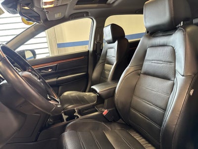 2019 Honda CR-V Touring w/ Nav