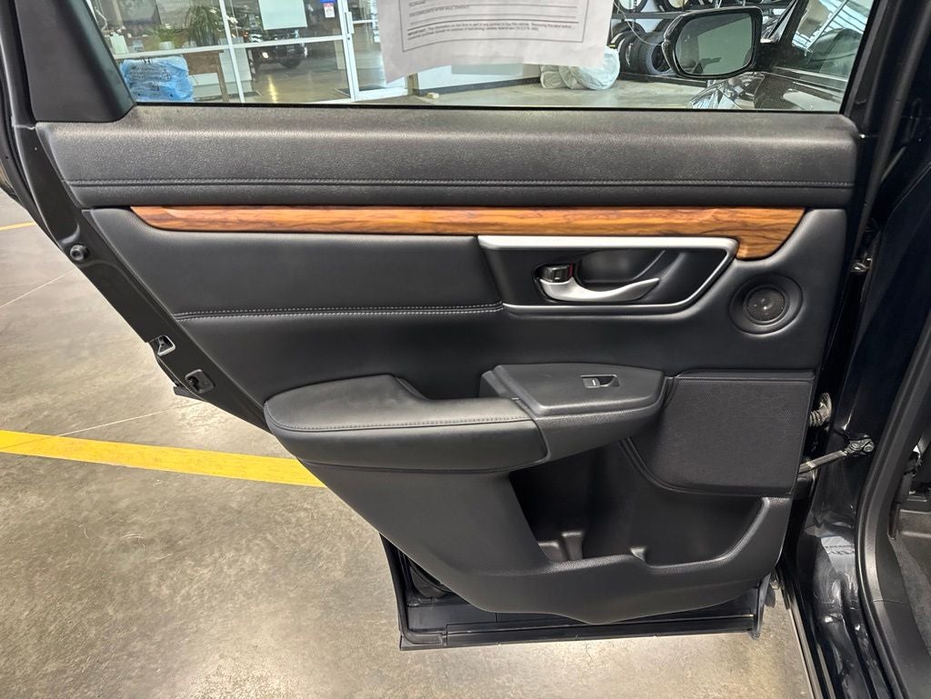 2019 Honda CR-V Touring w/ Nav