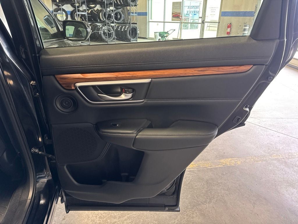 2019 Honda CR-V Touring w/ Nav
