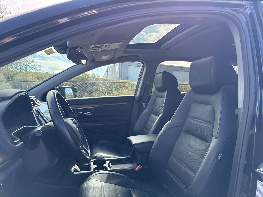 2019 Honda CR-V Touring w/ Nav
