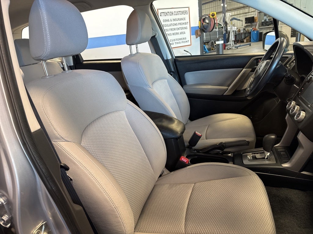 2016 Subaru Forester 2.5i AWD