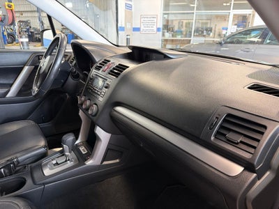 2015 Subaru Forester 2.5i Limited w/ Leather