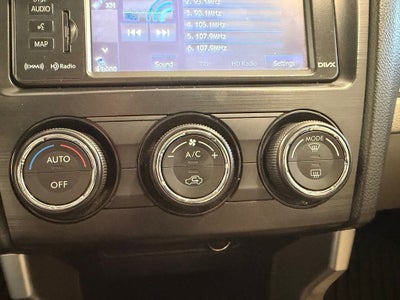 2015 Subaru Forester 2.5i Limited w/ Nav & Eyesight