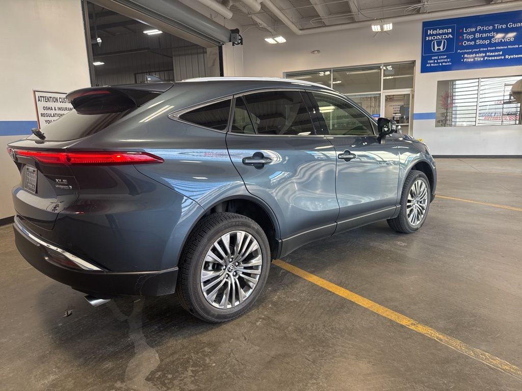 2022 Toyota Venza XLE