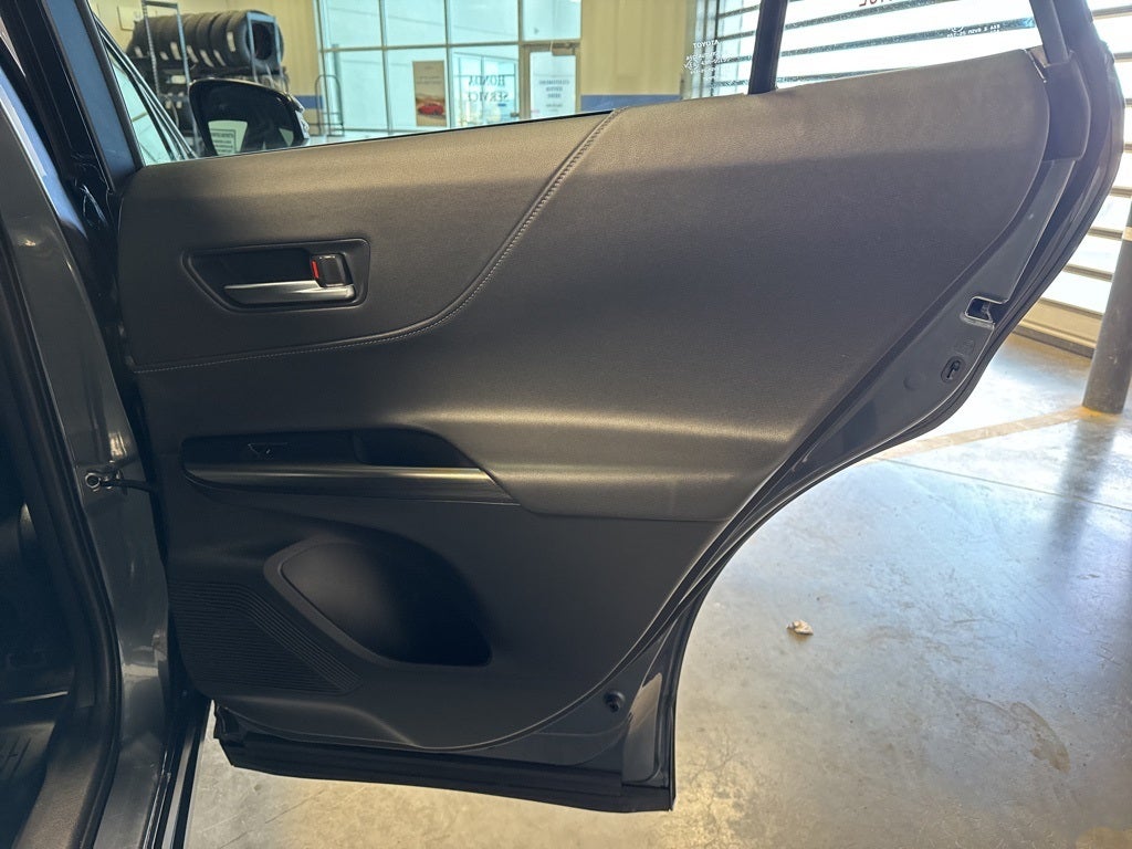 2024 Toyota Venza XLE Hybrid w/ Nav