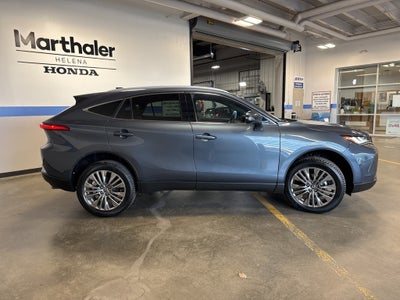 2024 Toyota Venza XLE Hybrid w/ Nav