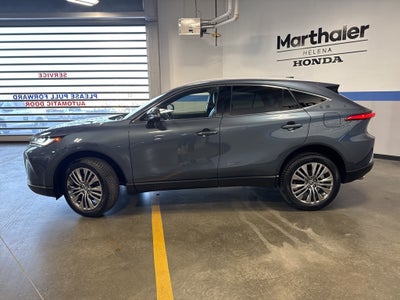 2024 Toyota Venza XLE Hybrid w/ Nav