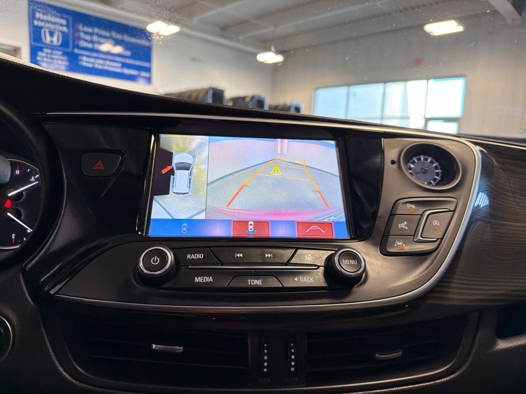 2020 Buick Envision Premium II w/ Driver Confidence Pkg