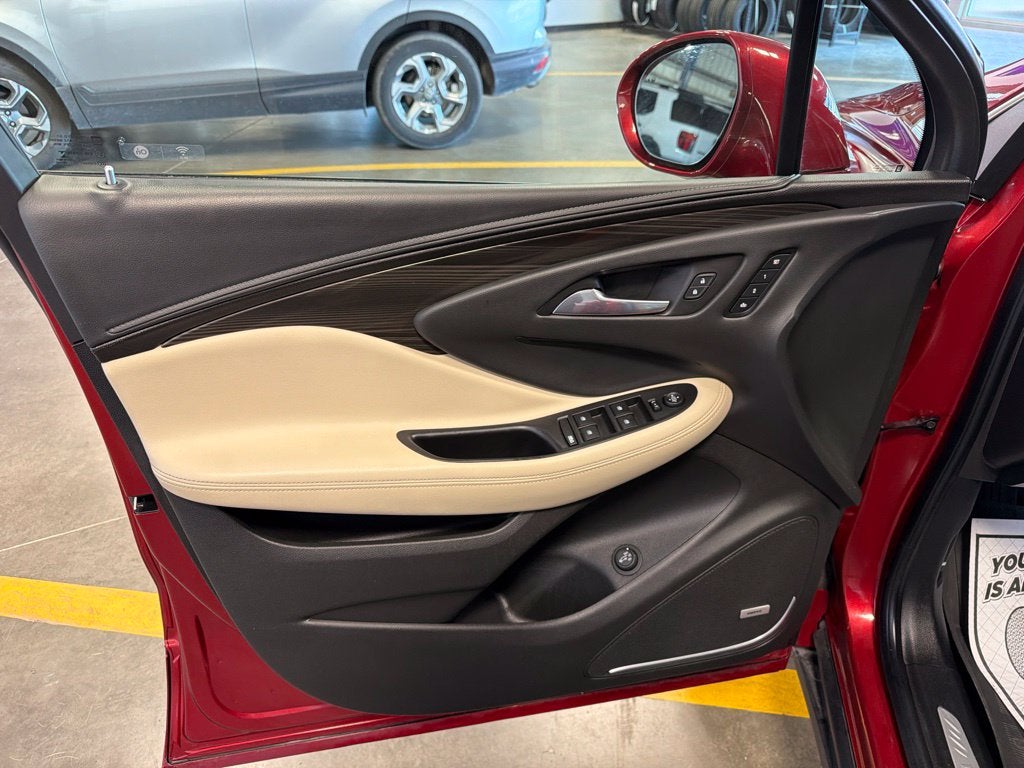 2020 Buick Envision Premium II w/ Driver Confidence Pkg