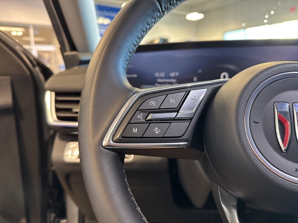 2025 Buick Envision Preferred w/ Adaptive Cruise