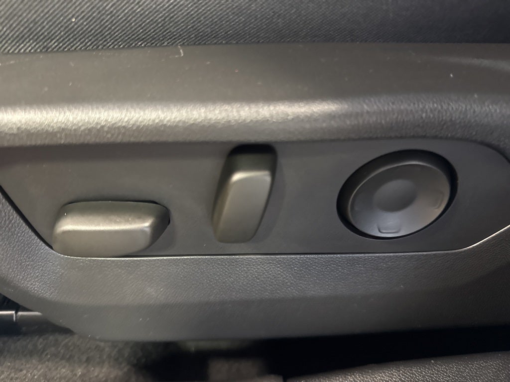 2025 Buick Envision Preferred w/ Adaptive Cruise