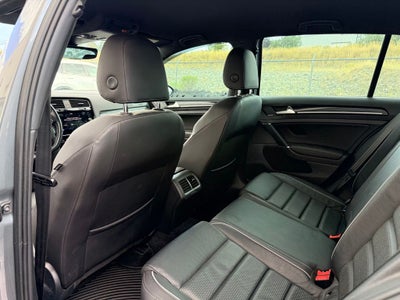 2019 Volkswagen Golf R DCC & Navigation