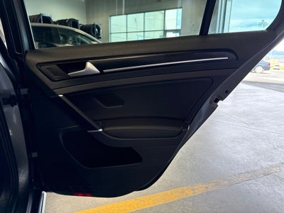 2019 Volkswagen Golf R DCC & Navigation