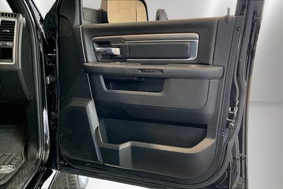 2024 RAM 1500 Classic Warlock Quad Cab 4x4 6'4" Box