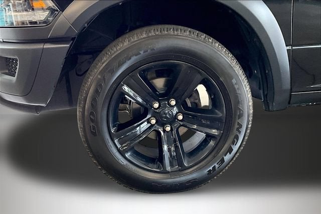 2024 RAM 1500 Classic Warlock Quad Cab 4x4 6'4" Box
