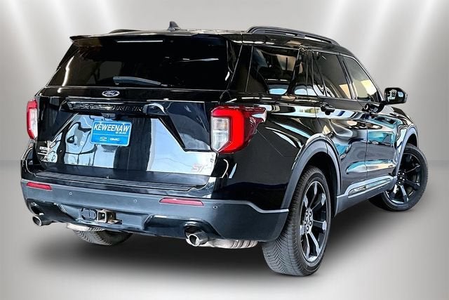 2022 Ford Explorer ST-Line