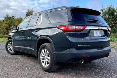2021 Chevrolet Traverse LT Cloth