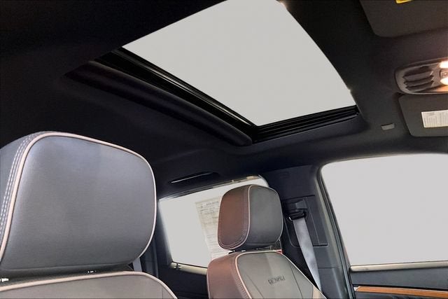 2025 GMC Canyon Denali