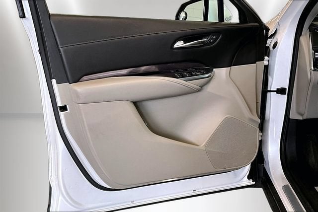 2022 Cadillac XT4 AWD Luxury
