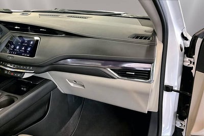2022 Cadillac XT4 AWD Luxury