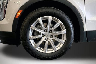 2022 Cadillac XT4 AWD Luxury