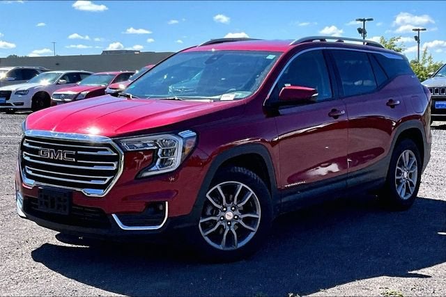 2023 GMC Terrain SLT