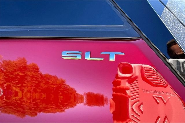 2023 GMC Terrain SLT