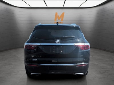 2022 Buick Enclave Essence