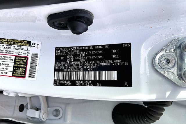 2022 Toyota Highlander Hybrid Platinum