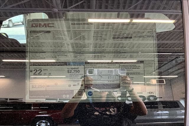 2026 GMC Acadia Denali